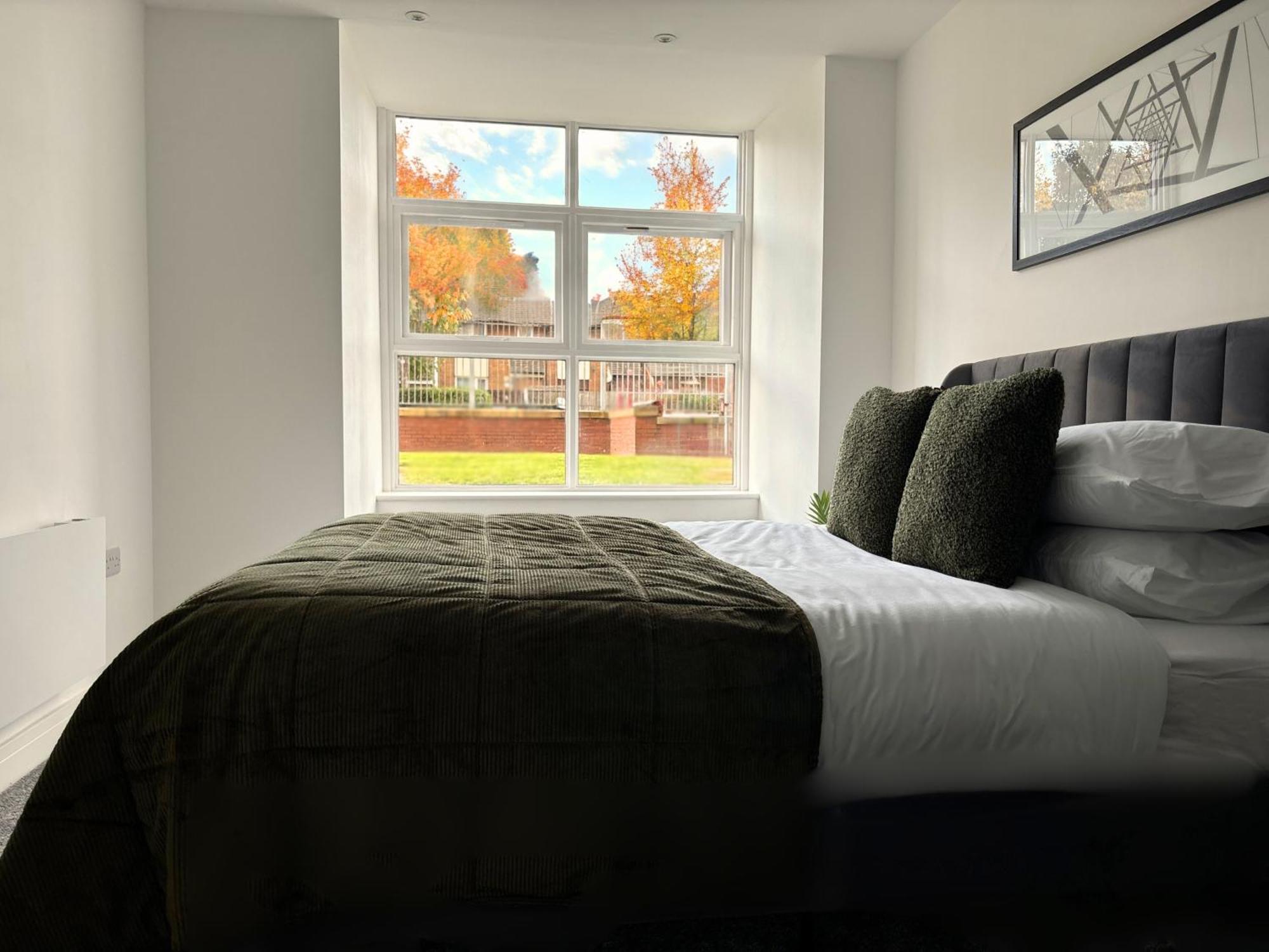 Manchester Apt, Free Parking, Business, Couples & Families Dış mekan fotoğraf